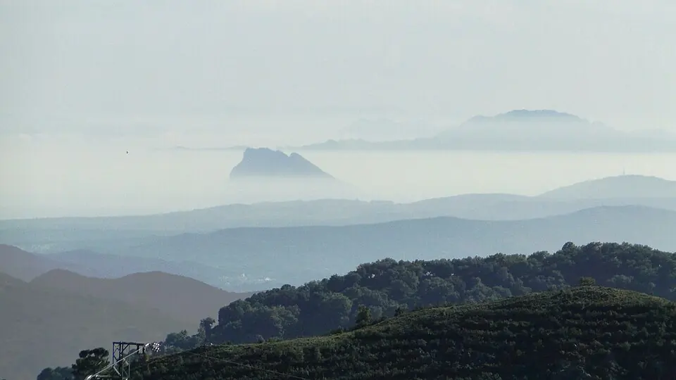 El Valle del Genal, entre castaños y pueblos blancos.